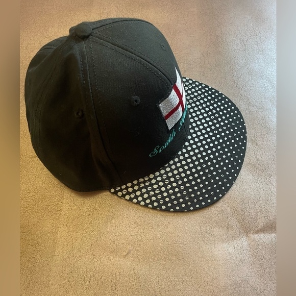 LIDS Custom Snap back Hat - Picture 2 of 5